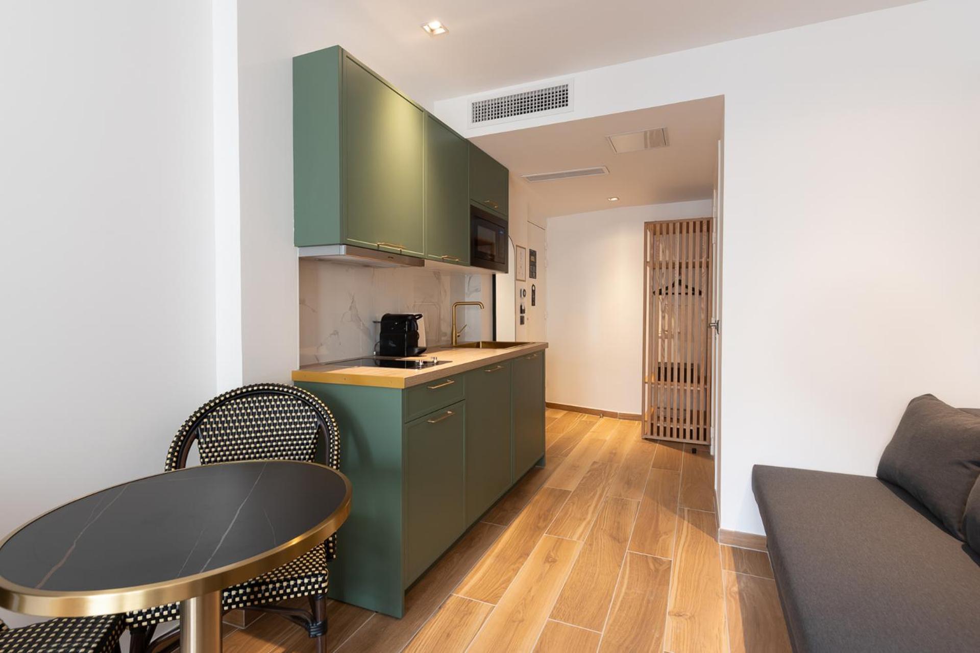 Les Suites Hcr Paris Exterior foto